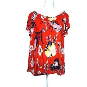 NWT Ellane Rose peasant top